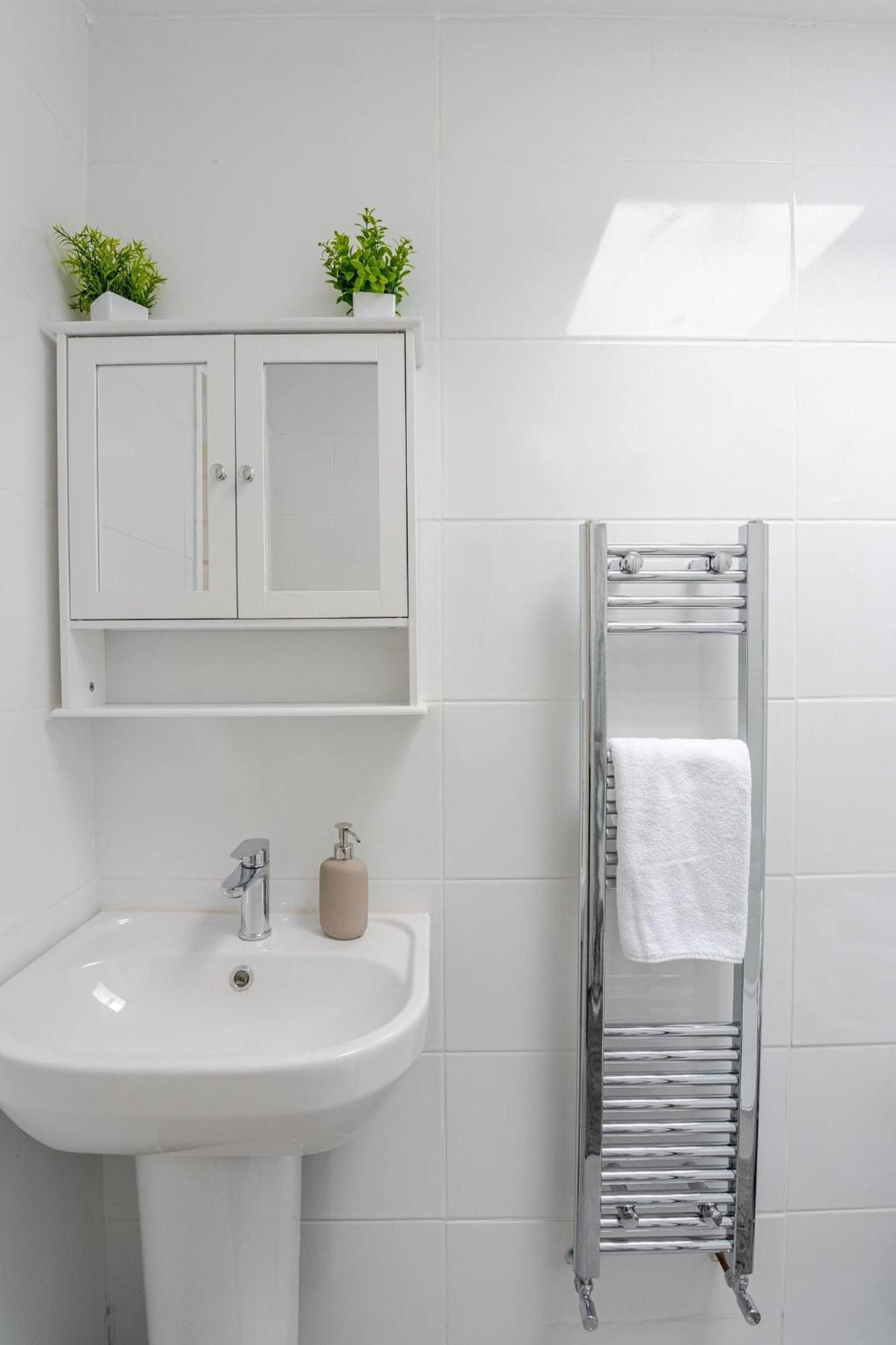 Luxury Flat Near Central London - Tower Bridge- Covent Garden Buitenkant foto