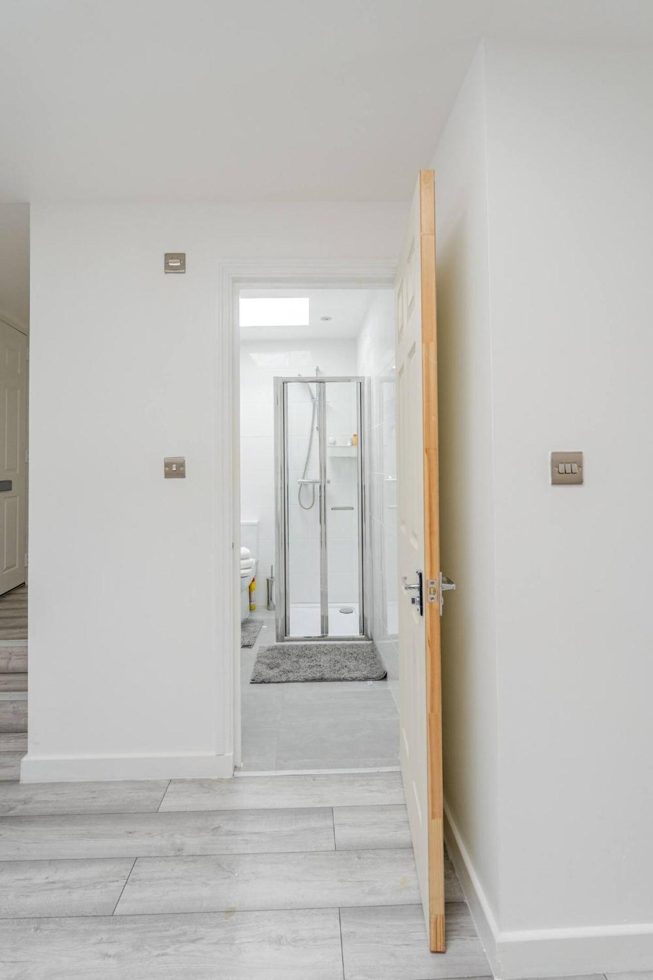 Luxury Flat Near Central London - Tower Bridge- Covent Garden Buitenkant foto